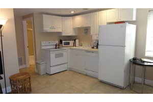 5225 Avenida Navarra, Siesta Key, FL 34242, Sold 10/07/16