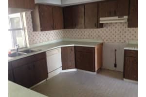 2136 W Leewynn Dr, Sarasota, FL 34240, Sold 03/31/16