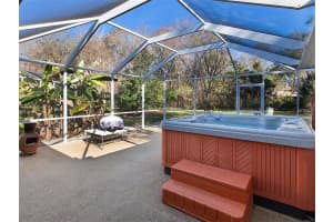 4308 74th Terrace E, Sarasota, FL 34243, Sold 04/22/16