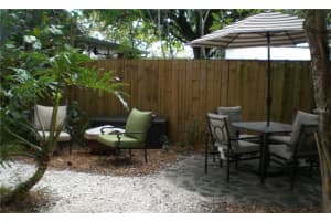 1712 Siesta Dr, Sarasota, FL 34239, Sold 08/26/16