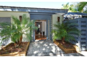 1125 HAMPTON RD, SARASOTA, FL 34236 - MLS#MFRA4145643