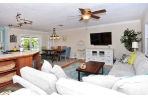 1125 HAMPTON RD, SARASOTA, FL 34236 - MLS#MFRA4145643
