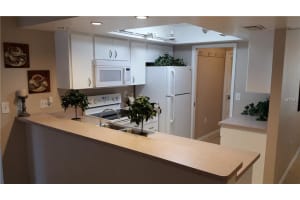 1353 Oak View Dr, Sarasota, FL 34232, Sold 04/26/16