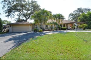 7429 Starfish Dr, Sarasota, FL 34231, Sold 07/29/16