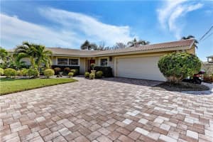 910 Contento St, Siesta Key, FL 34242, Sold 04/08/16