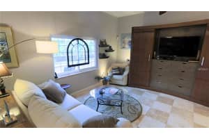 3637 71st Terrace E, Sarasota, FL 34243, Sold 08/01/16