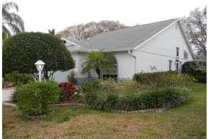 7710 Geneva Ln, Sarasota, FL 34243, Sold 04/25/16