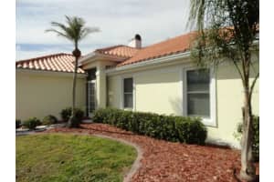 3629 71st Terrace E, Sarasota, FL 34243, Sold 04/26/16