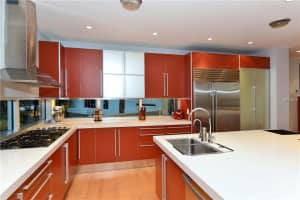 150 Givens St, Siesta Key, FL 34242, Sold 04/29/16