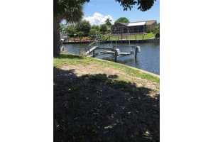 4535 Nassau Rd, Bradenton, FL 34210, Sold 07/14/16