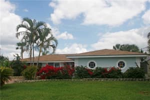 5203 Bimini Dr, Bradenton, FL 34210, Sold 06/10/16