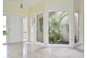 4887 Wilde Pointe Dr, Sarasota, FL 34233, Sold 06/15/16