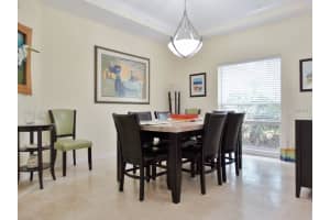 4887 Wilde Pointe Dr, Sarasota, FL 34233, Sold 06/15/16