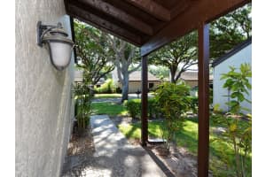 3829 Glen Oaks Manor Dr, Sarasota, FL 34232, Sold 09/13/16
