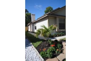 1833 Springwood Cir N, Clearwater, FL 33763, Sold 06/22/16
