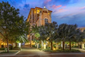 420 Golden Gate Point, Sarasota, FL 34236, Sold 10/27/17