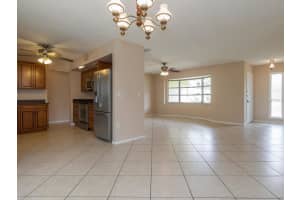3367 Sheffield Cir, Sarasota, FL 34239, Sold 06/22/16
