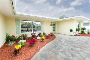 3811 Coconut Terrace, Bradenton, FL 34210, Sold 07/08/16
