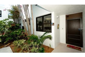 617 Bayport Way, Longboat Key, FL 34228, Sold 08/05/16