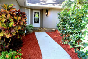 3520 55th Pl E, Bradenton, FL 34203, Sold 09/23/16