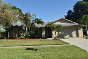 3631 Kingston Blvd, Sarasota, FL 34238, Sold 07/14/16