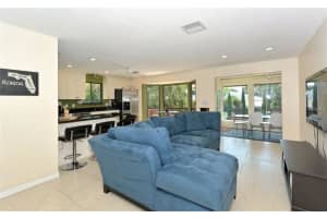 5515 Calle Del Verano, Siesta Key, FL 34242, Sold 01/23/17