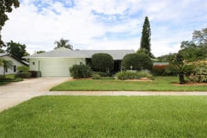 3667 Country Pl Blvd, Sarasota, FL 34233, Sold 08/01/16