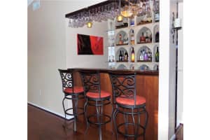 Glenbrooke, Glenbrooke, 8168 Glenbrooke Ct, Sarasota, FL 34243, Sold 08/22/16