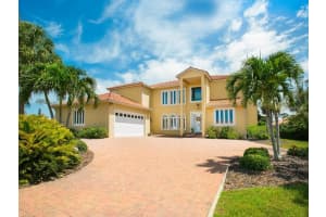 5555 Cape Leyte Dr, Siesta Key, FL 34242, Sold 07/14/17
