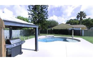 6026 62nd Ct E, Palmetto, FL 34221, Sold 09/02/16