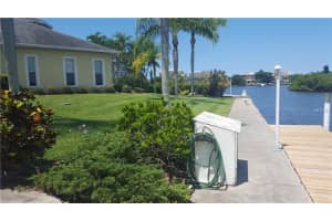1617 Stanford Ln, Sarasota, FL 34231, Sold 12/28/16