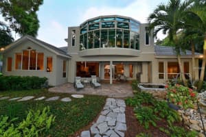 4424 Camino Real, Sarasota, FL 34231, Sold 03/24/17