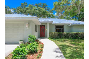 5703 Colonial Oaks Blvd, Sarasota, FL 34232, Sold 11/14/16