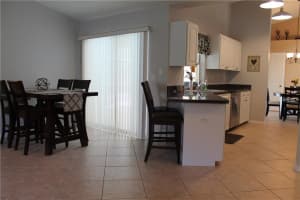 2322 Paso Fino Dr, Sarasota, FL 34240, Sold 06/22/17