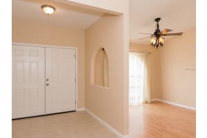 3803 78th Ave Cir E, Sarasota, FL 34243, Sold 08/17/16