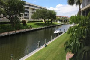 1350 N Portofino Dr, Siesta Key, FL 34242, Sold 01/12/17