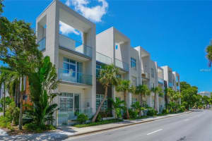 272 Cosmopolitan Ct, Sarasota, FL 34236, Sold 05/12/17