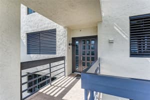 1135 GULF OF MEXICO DR #504, LONGBOAT KEY, FL 34228 - MLS#MFRA4161743