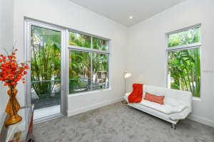 261 Cosmopolitan Ct, Sarasota, FL 34236, Sold 10/04/16