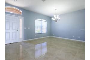 5923 48th St E, Bradenton, FL 34203, Sold 09/02/16