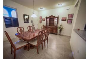 6307 4th St E, Bradenton, FL 34203, Sold 11/02/16