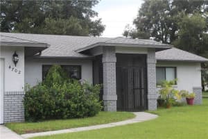 Glenbrooke, Glenbrooke, 4702 Glenbrooke Terrace, Sarasota, FL 34243, Sold 12/15/16