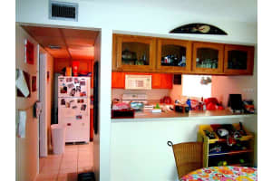 4001 S Beneva Rd, Sarasota, FL 34233, Sold 02/28/17