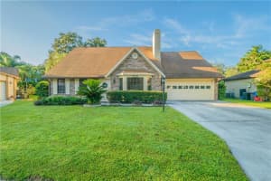 5827 Shady Brook Way, Sarasota, FL 34243, Sold 11/18/16