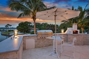 7462 Cove Terrace, Sarasota, FL 34231, Sold 11/21/17