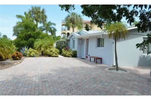226 Boulevard of the Presidents, Sarasota, FL 34236, Sold 04/07/17