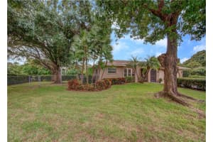 1211 76th St NW, Bradenton, FL 34209, Sold 12/07/16