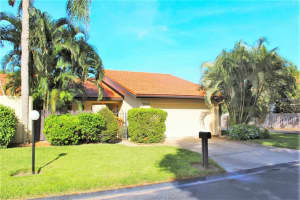3800 El Poinier Ct, Sarasota, FL 34232, Sold 12/22/16