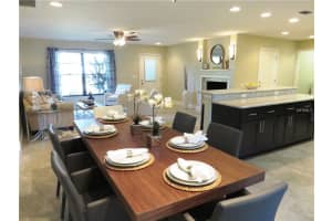 8328 Brandeis Cir W, Sarasota, FL 34243, Sold 04/07/17