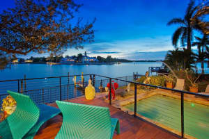 1410 Siesta Dr, Sarasota, FL 34239, Sold 02/03/17